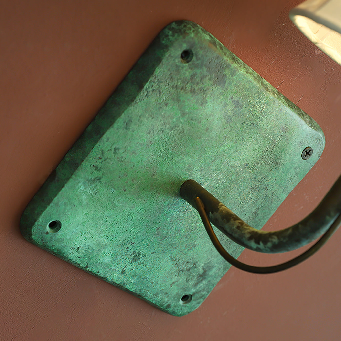 Bennet Wall Lamp