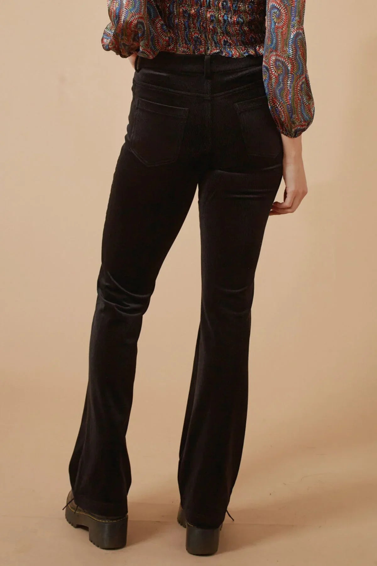 Corduroy kickbottom Trouser