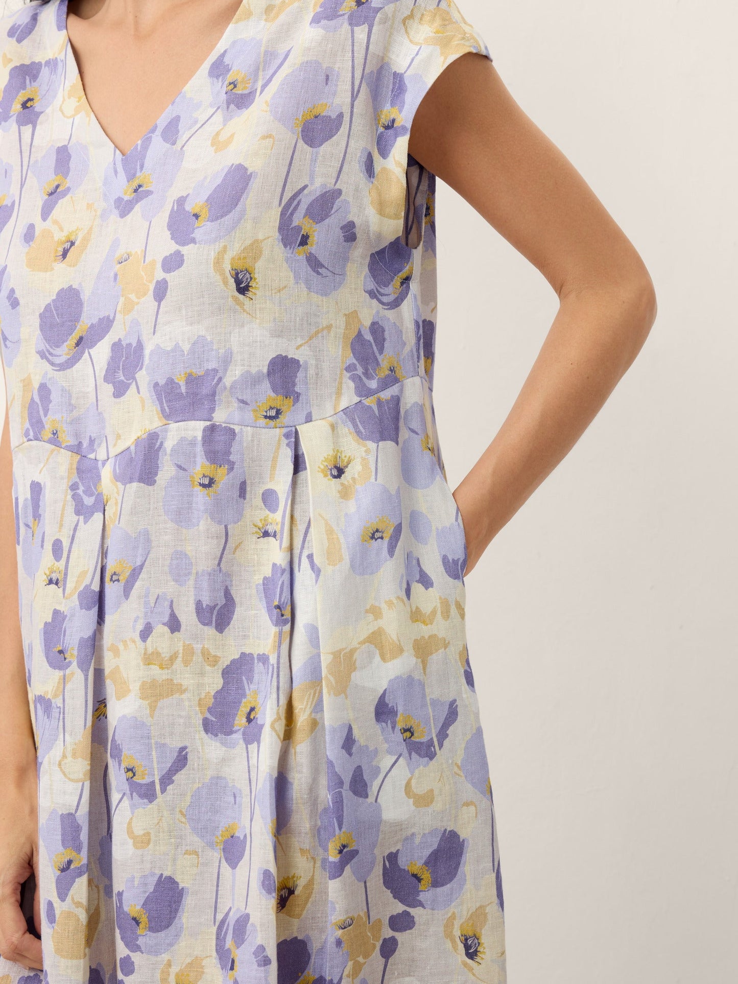 100% Linen Carnation Print Scalloped Waist Maxi Dress HARRIET