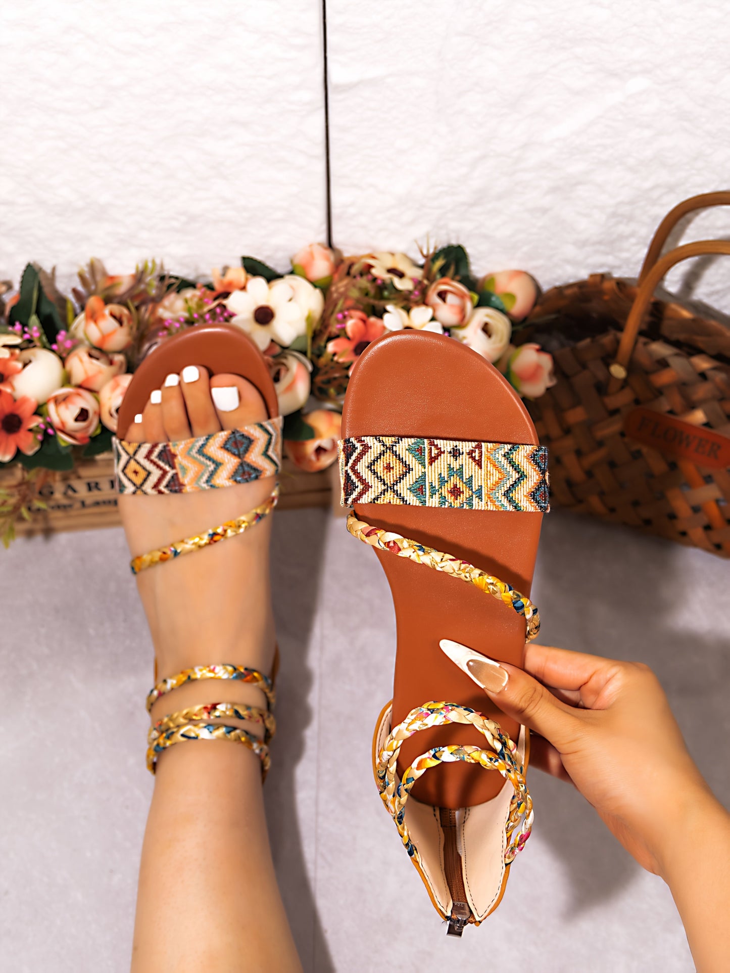 Women's Bohemian Roman Sandals - Open-Toe Flat Shoes with Back Zipper