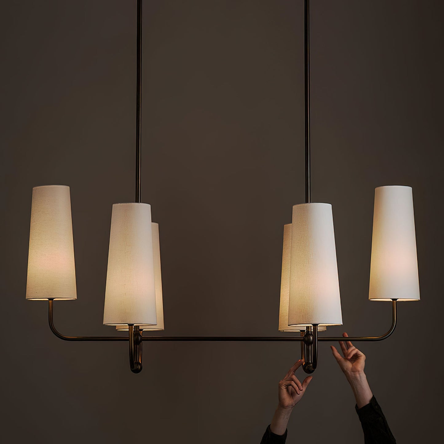 Bola Chandelier