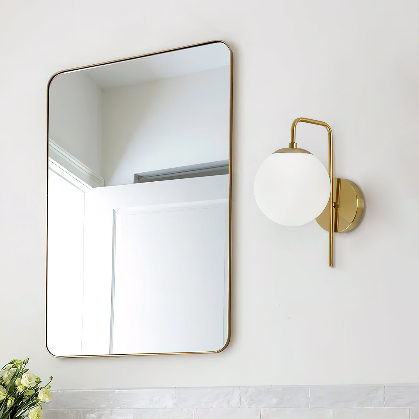 Darienne Wall Lamp