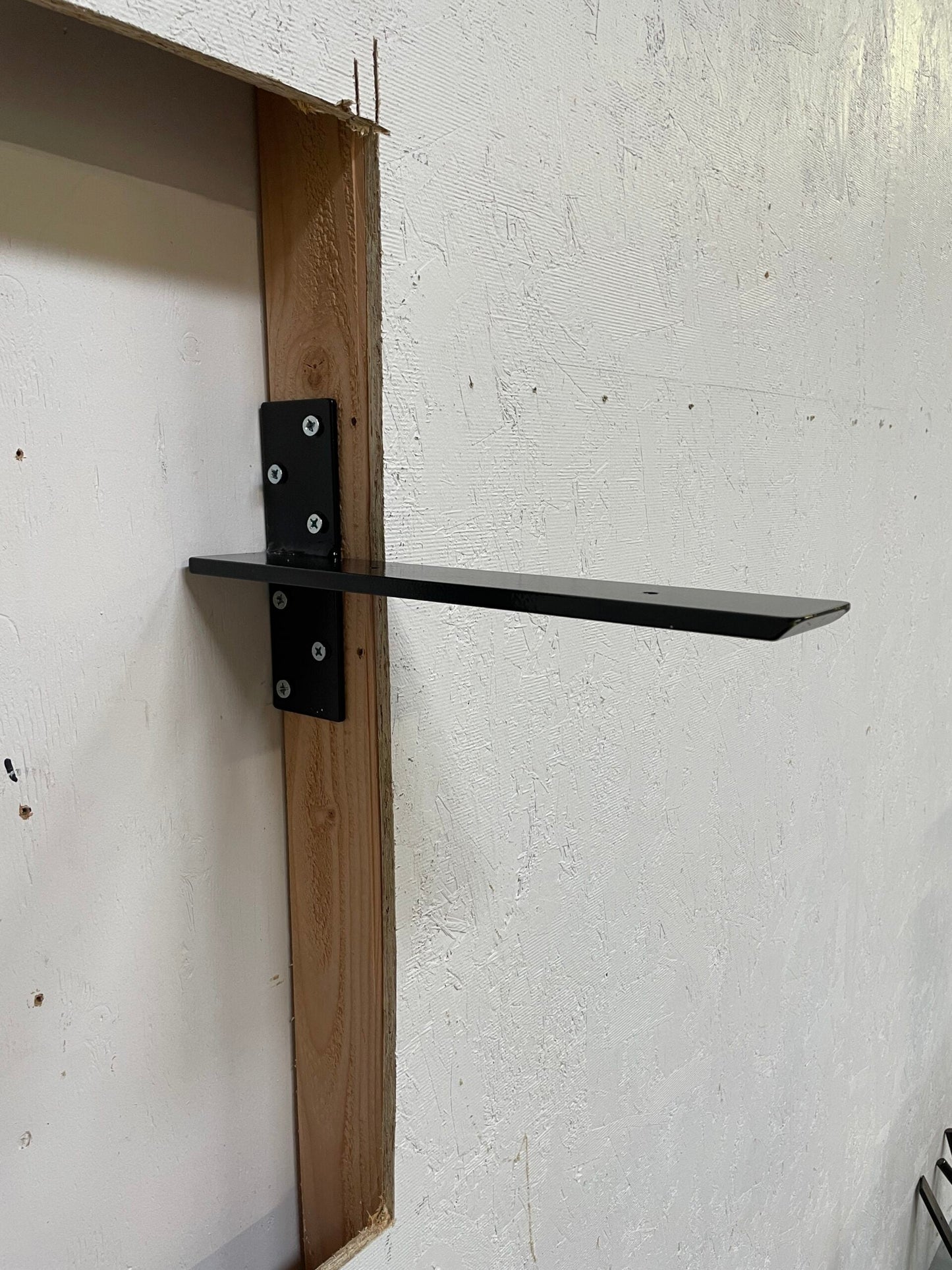 Heavy Duty Floating Shelf Bracket