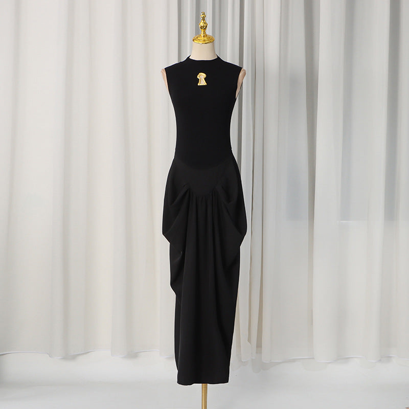 Elegant Elegant Dress Stand Collar Sleeveless Hollow Out Cutout Metal Decorative Twist Pinch Pleated Maxi Dress