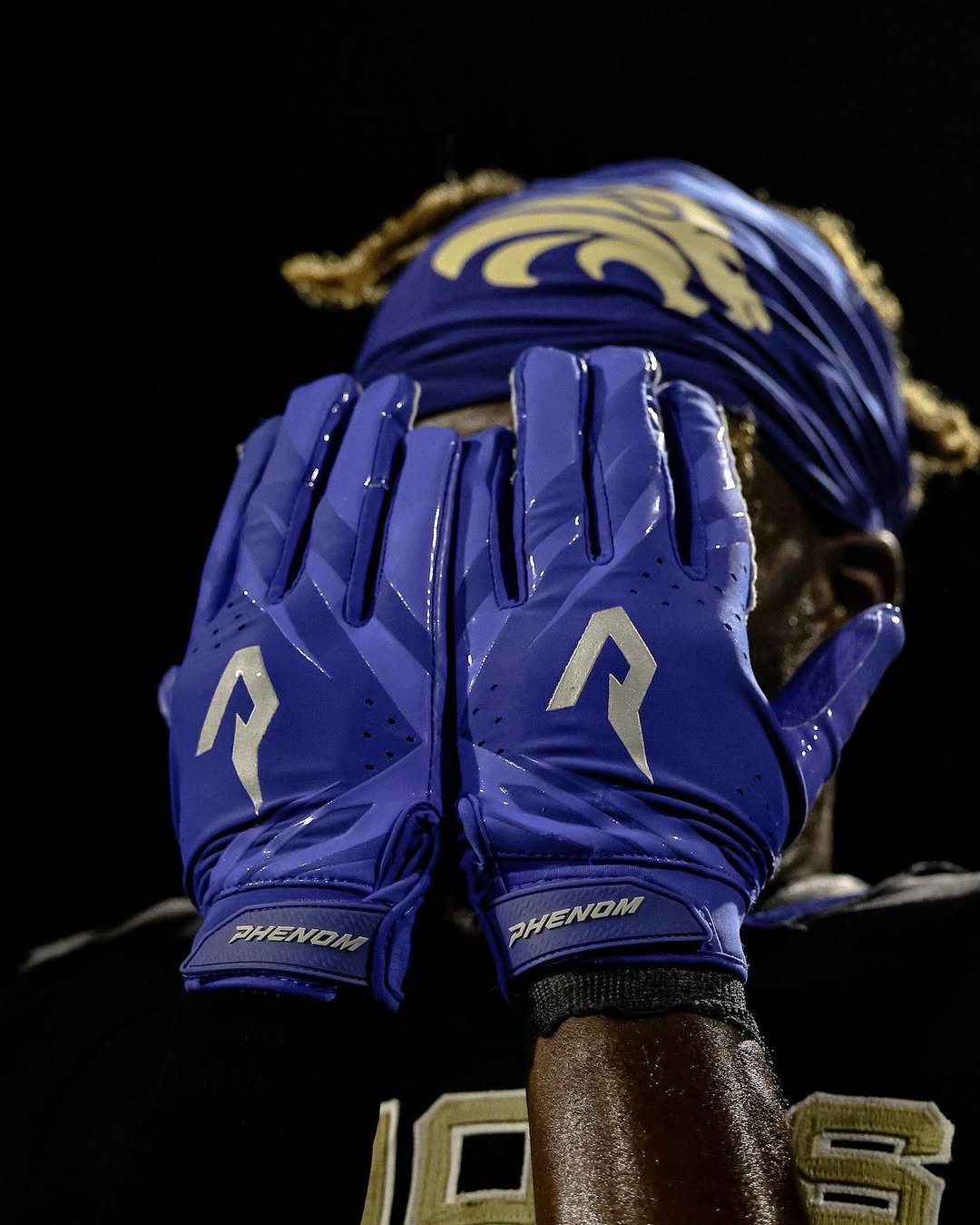 Phenom Elite VPS5 Youth Football Gloves - Team Colors