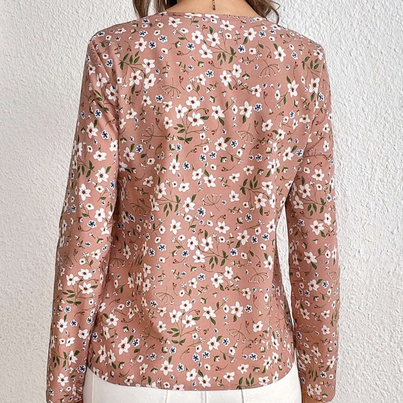Ladies' Fashionable New Floral Print Folding Pleated Detail Casual Long Sleeved Top